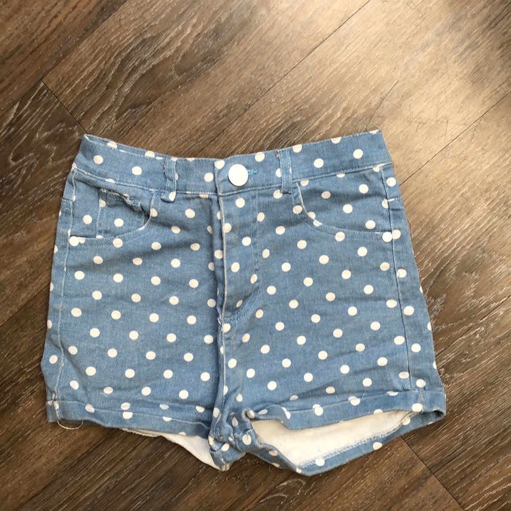 Brandy Melville high waisted polka dot shorts